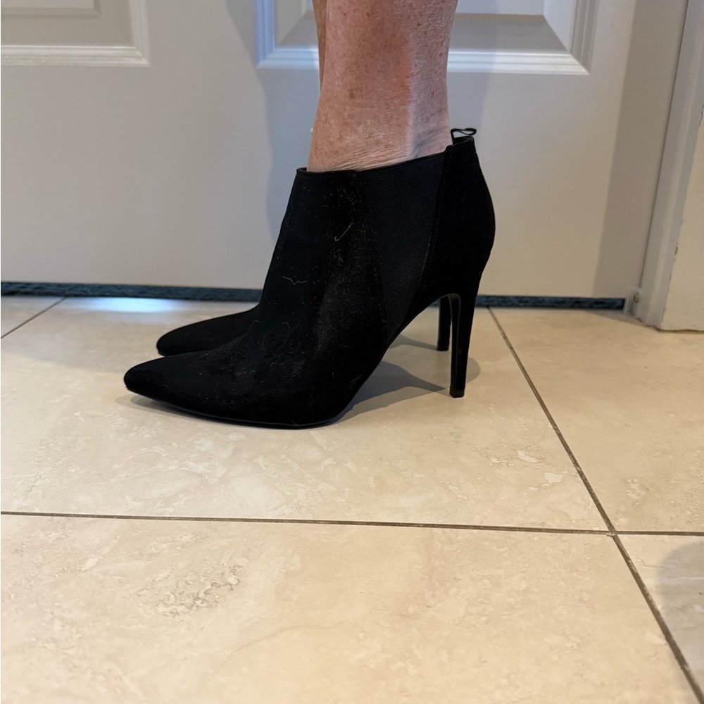 H&M Black Suede Pointed Heel Stiletto Ankle Boots Going Out